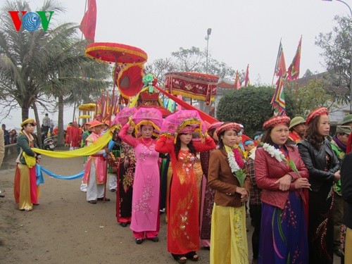 Festival honours royal court mandarin  - ảnh 3